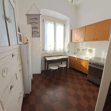 Grace House A San Terenzo